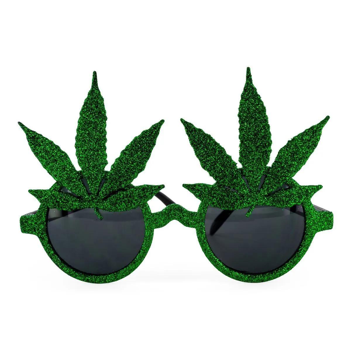 Solglasögon med cannabisblad